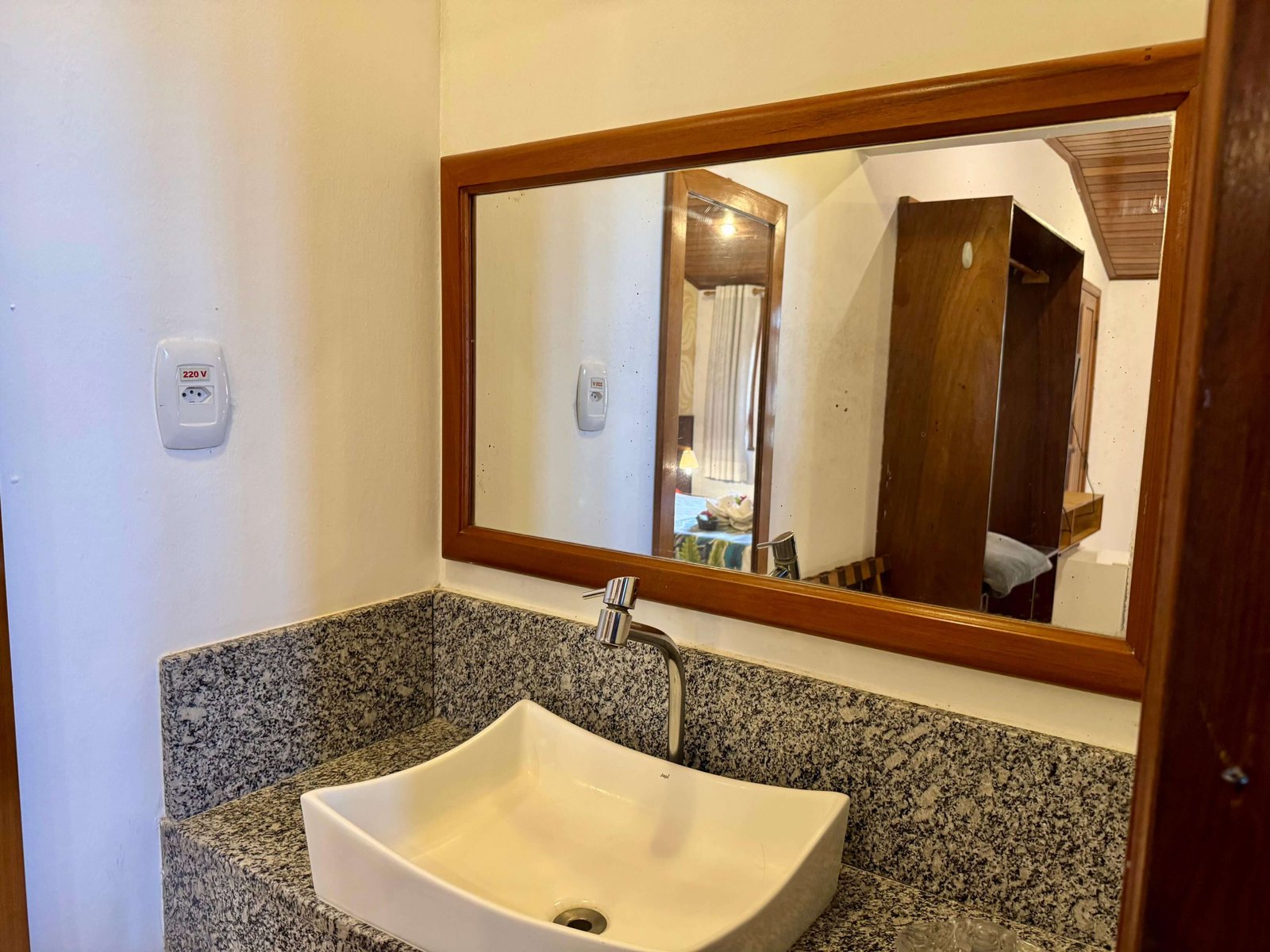 Quarto Simples Hotel Fazenda Colibri